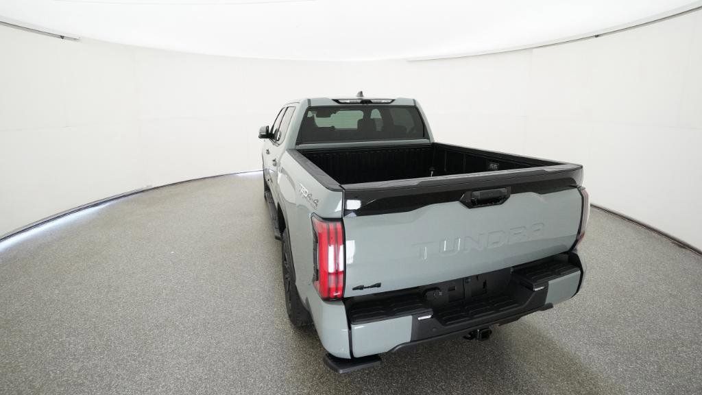 Thumbnail: 2025 Toyota Tundra - 4