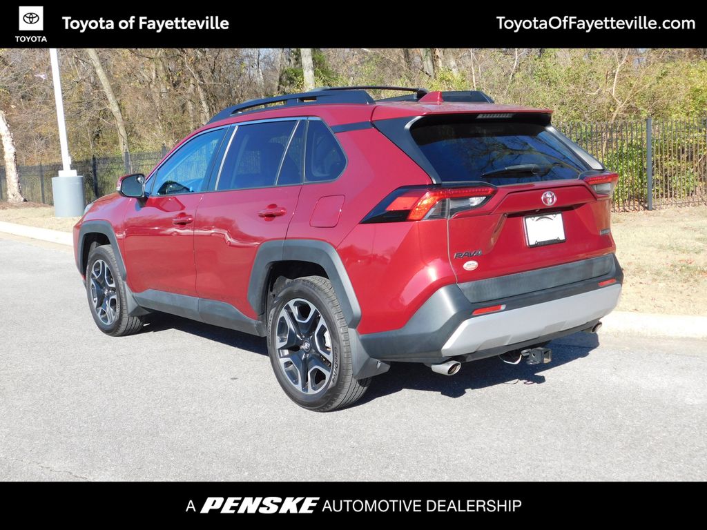 2019 Toyota RAV4 Adventure 3