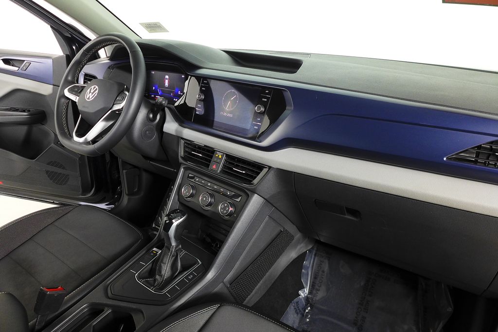 Thumbnail: 2022 Volkswagen Taos - 13