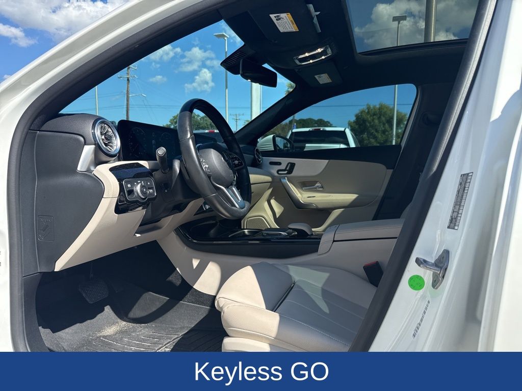 2022 Mercedes-Benz A-Class A 220 4MATIC