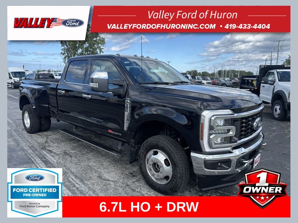 Black Metallic 2024 Ford F-350 Super Duty Pickup Truck Four-Wheel Drive Automatic
