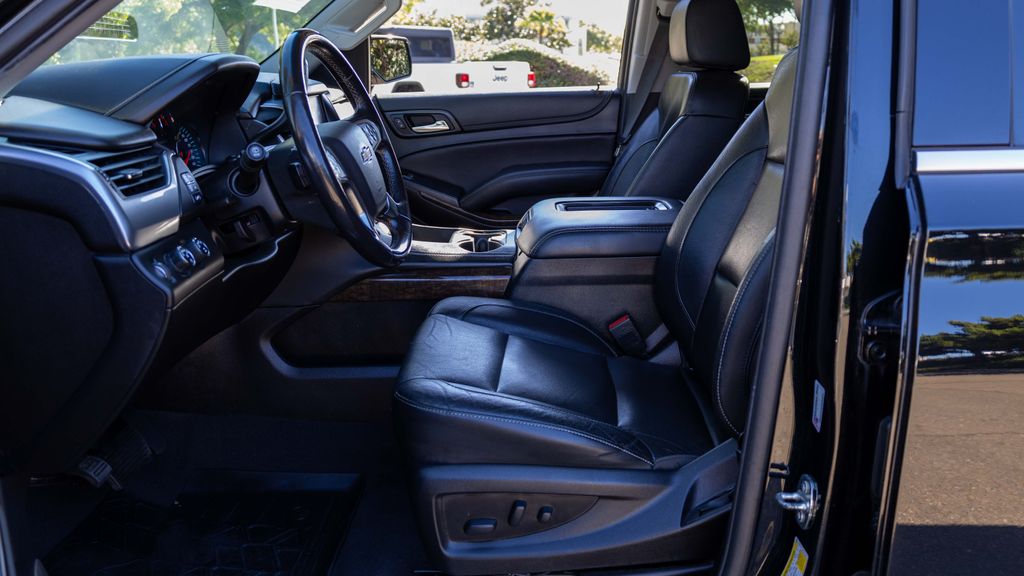 Used 2020 Chevrolet Suburban LT 4D Sport Utility