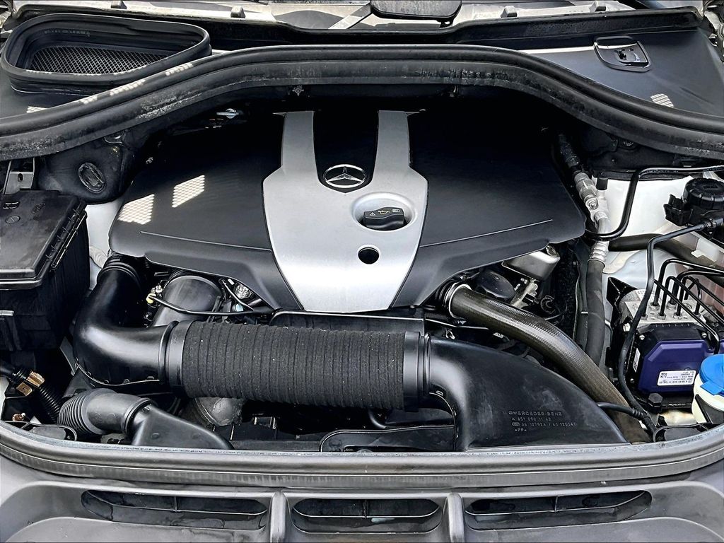 2015 Mercedes-Benz M-Class — photo 30