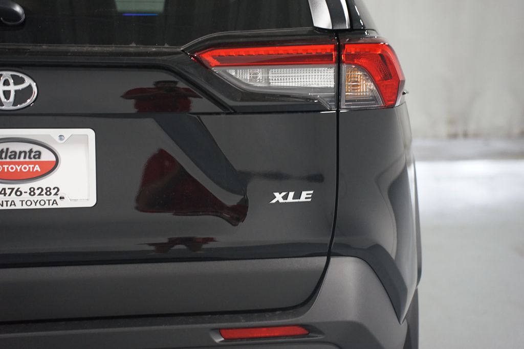 Thumbnail: 2025 Toyota RAV4 - 10