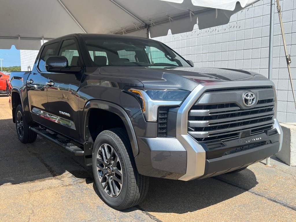 2026 Toyota Tundra Limited's photo