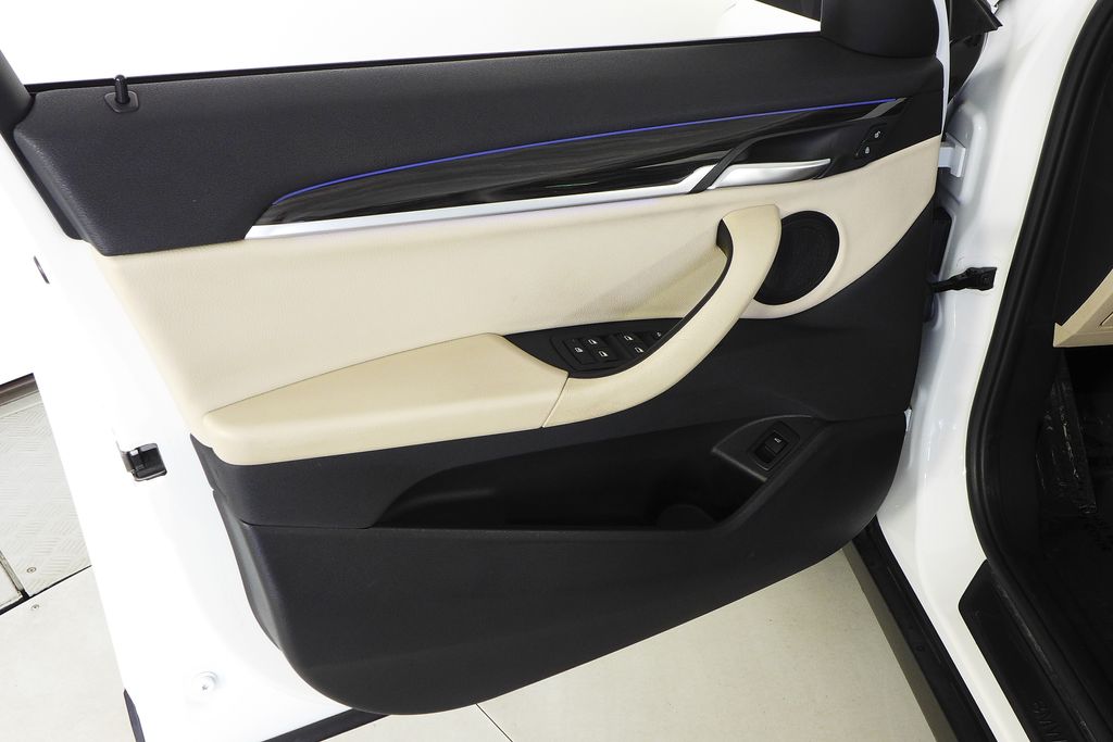 Thumbnail: 2018 BMW X2 - 11