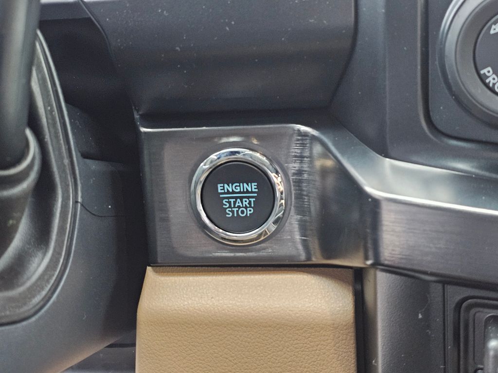 New 2026 White Ford Lariat image 34