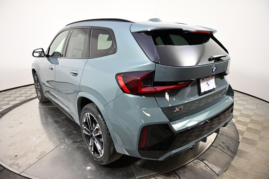 2025 BMW X1 xDrive28i 3