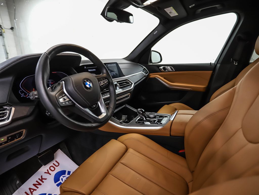 Thumbnail: 2022 BMW X5 - 10