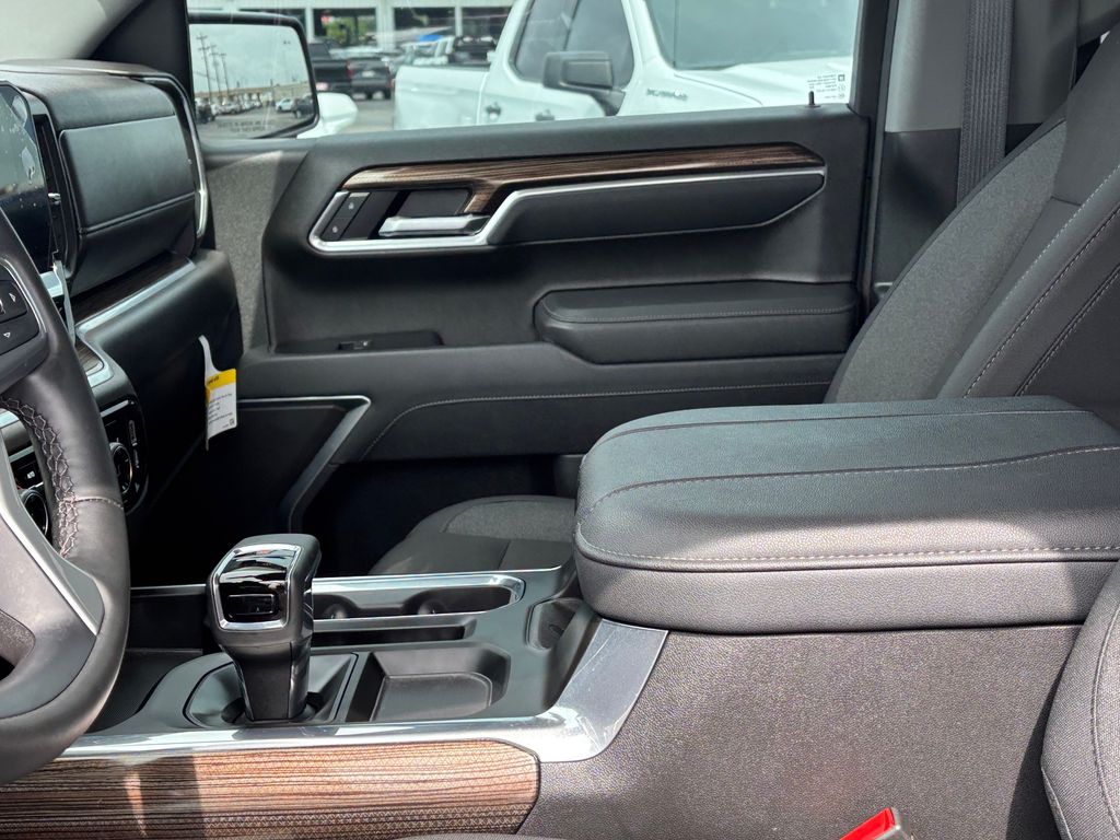 Used Car 2025 Chevrolet Silverado 1500  Lt For Sale Under $50,000 In Austin, Texas