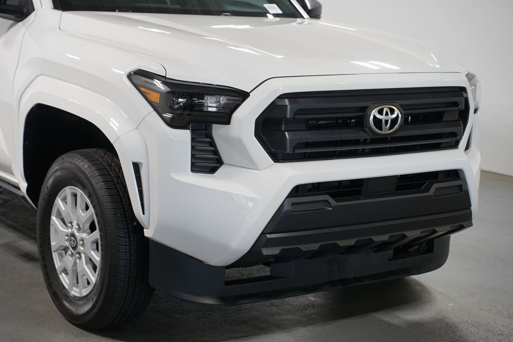 Thumbnail: 2025 Toyota Tacoma - 4