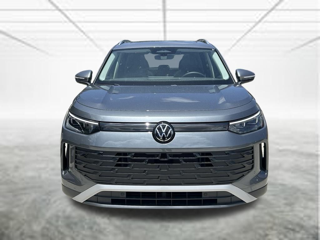 New 2026 Platinum Gray Volkswagen 2.0T SE image 7