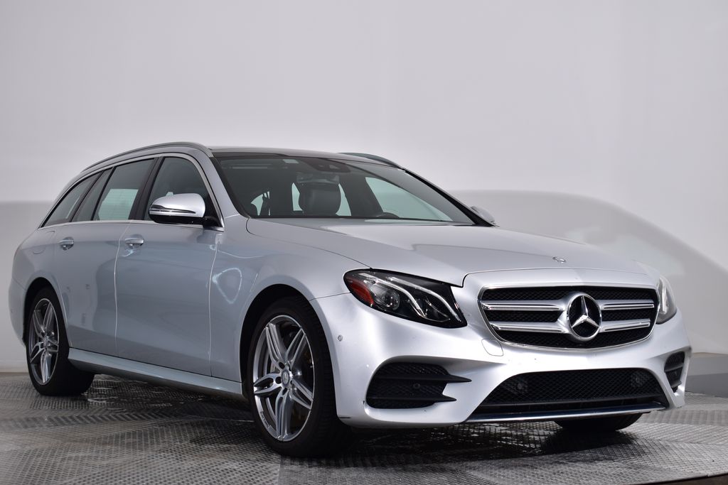 Thumbnail: 2017 Mercedes-Benz E-Class - 7