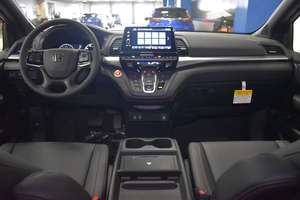 Thumbnail: 2025 Honda Odyssey - 10