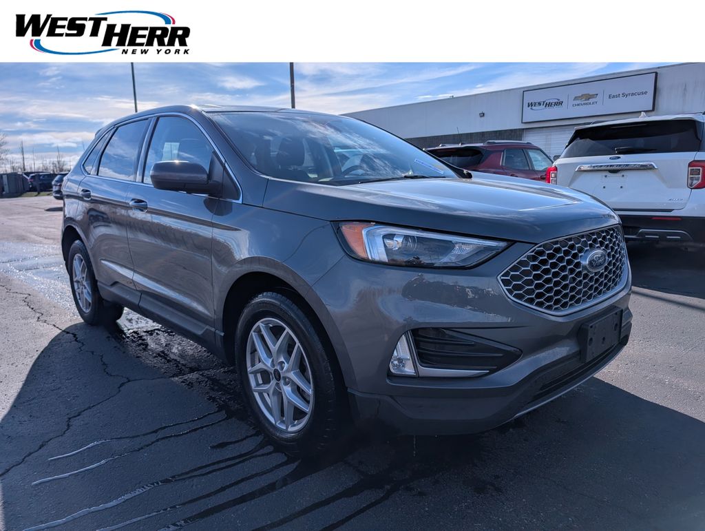 Carbonized Gray Metallic 2024 Ford Edge SEL AWD SUV / Crossover All-Wheel Drive 8-Speed Automatic