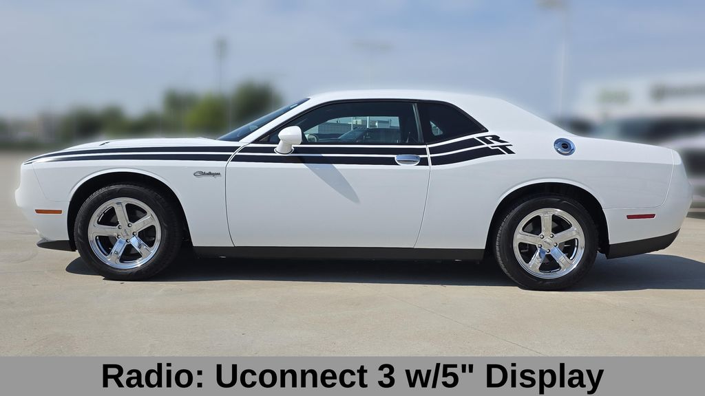 Used 2017 Dodge Challenger SXT with VIN 2C3CDZAG7HH598570 for sale in Kansas City