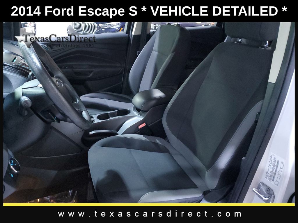 2014 Ford Escape S 6