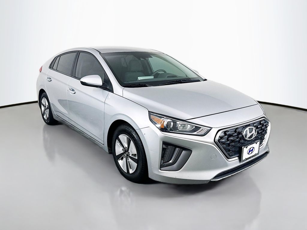 Thumbnail: 2022 Hyundai Ioniq - 3