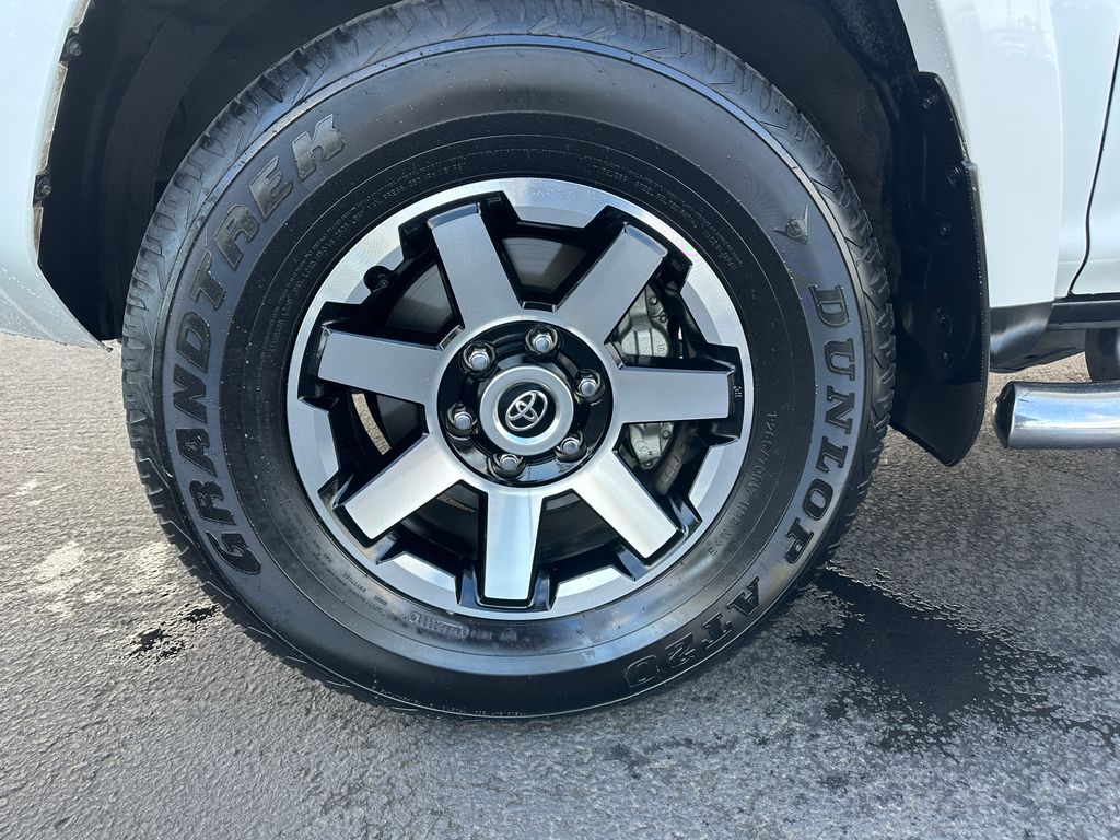 2023 Toyota 4Runner TRD Off-Road