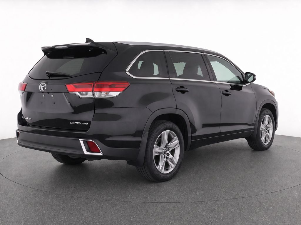 2019 Toyota Highlander Limited Black at Subaru and VW of Moon Township