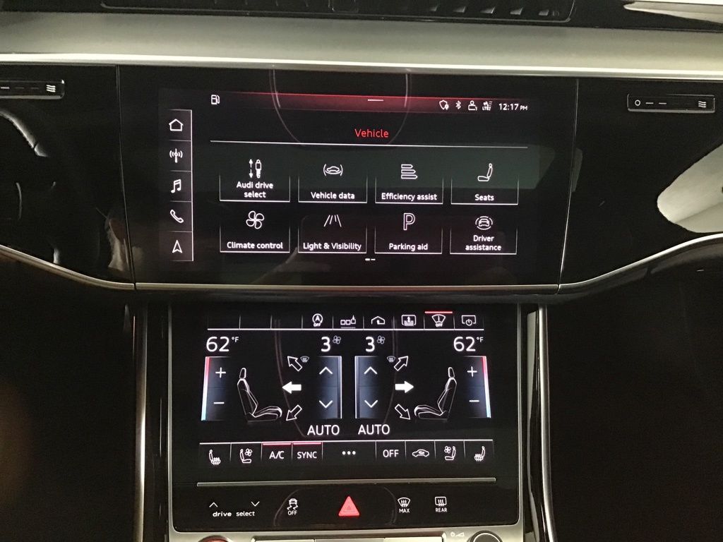 Used 2020 Black Audi 4.0T image 35