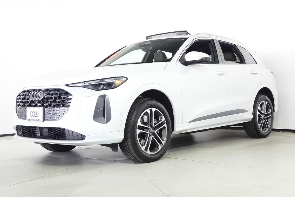 Thumbnail: 2025 Audi Q5 - 2