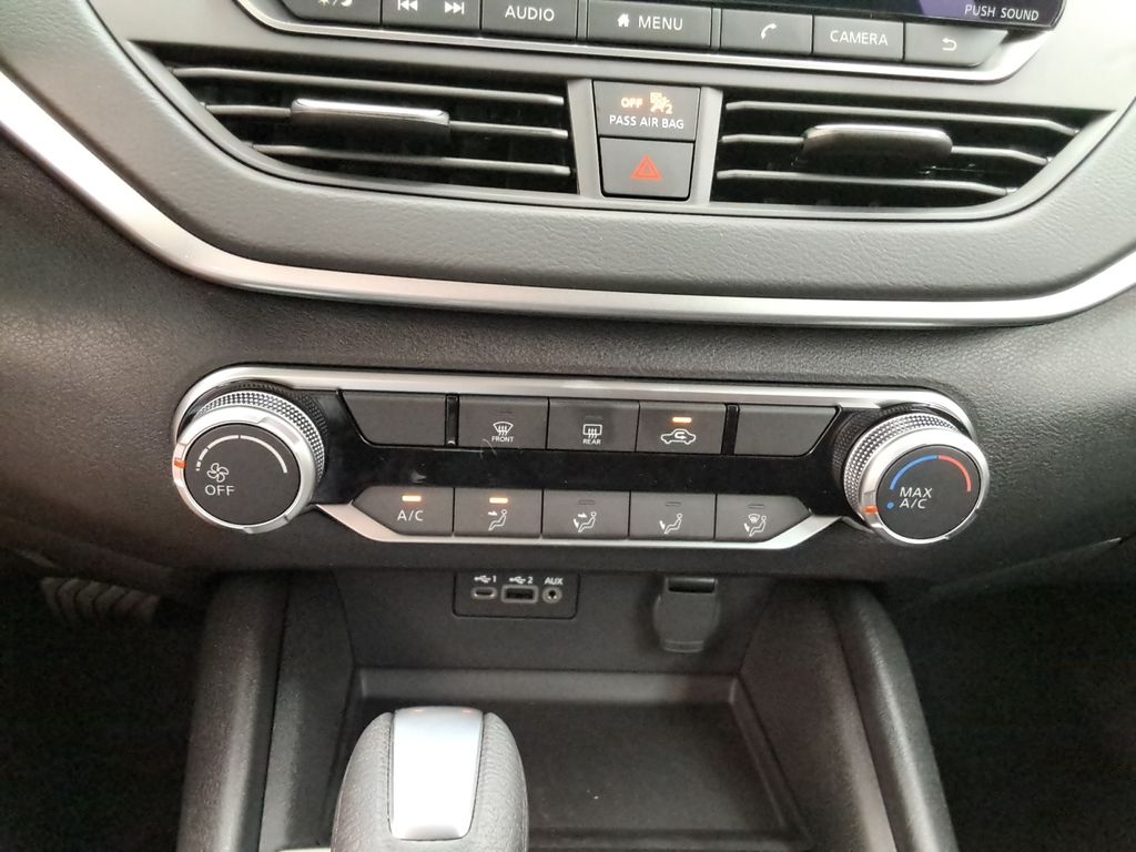 used 2025 Nissan Altima car