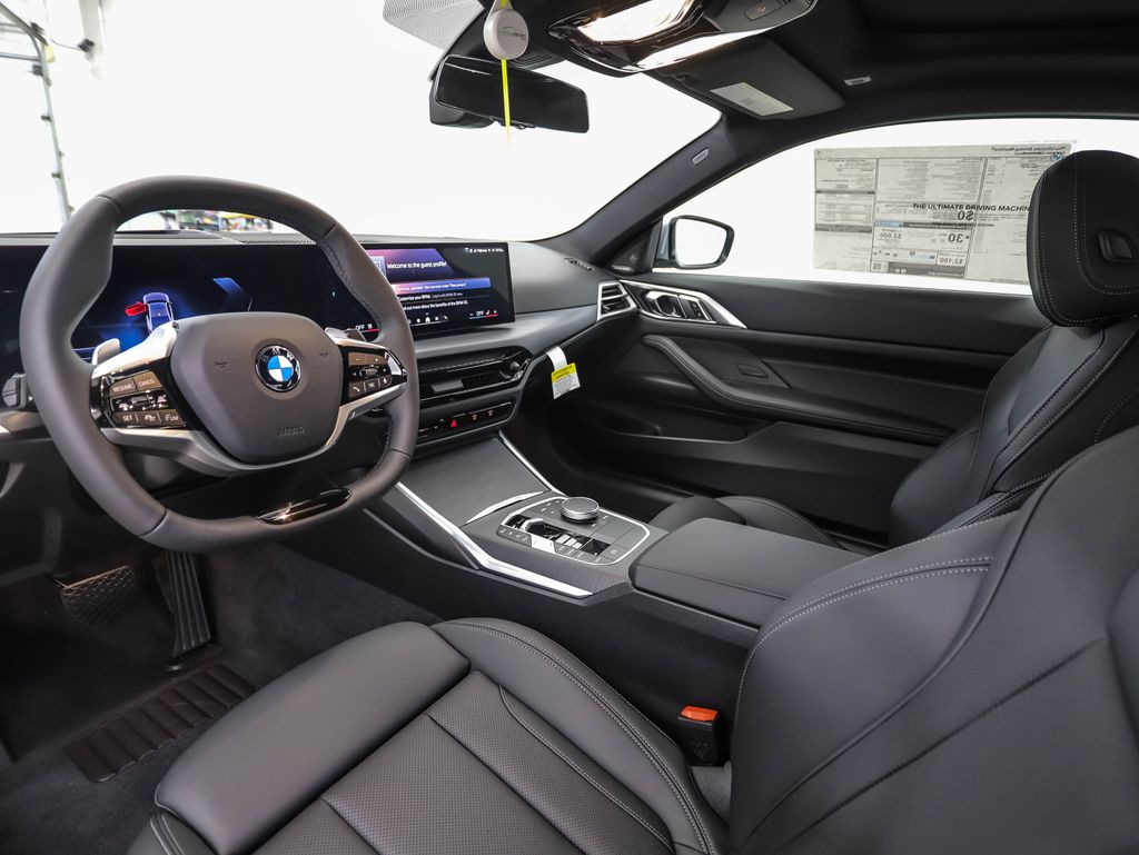 Thumbnail: 2026 BMW 4 Series - 10