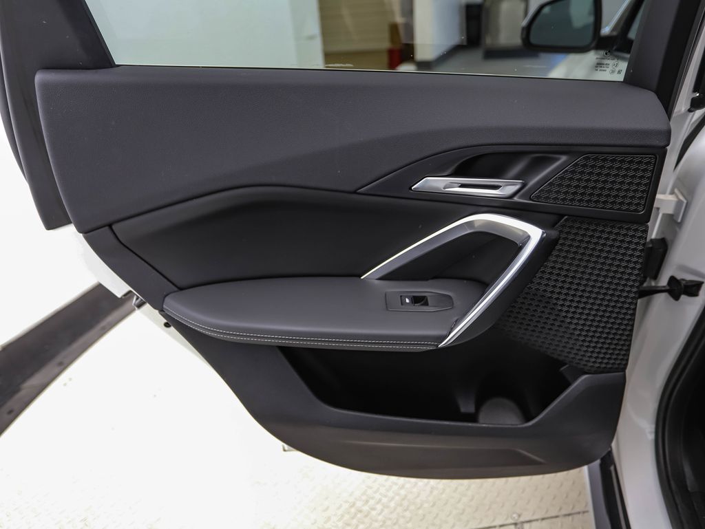Thumbnail: 2023 BMW X1 - 20