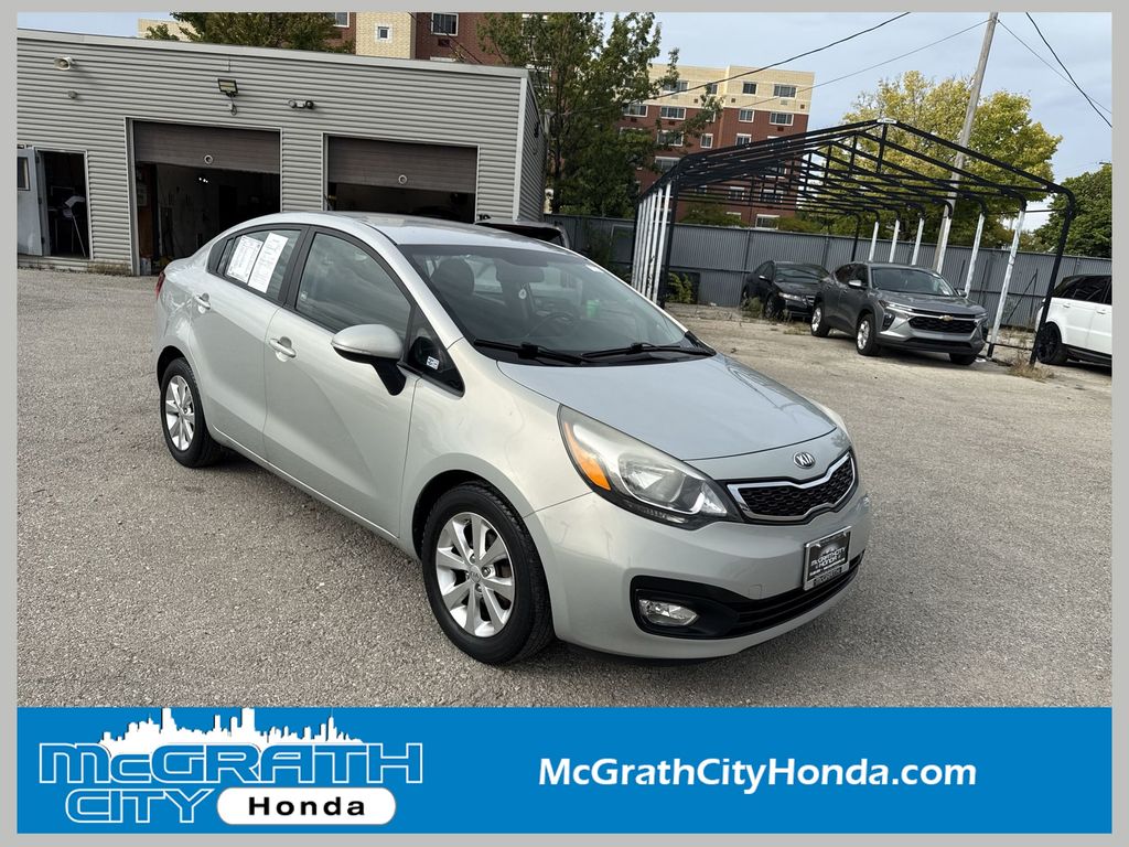 Bright Silver 2014 Kia Rio Sedan Front-Wheel Drive 6-Speed Automatic