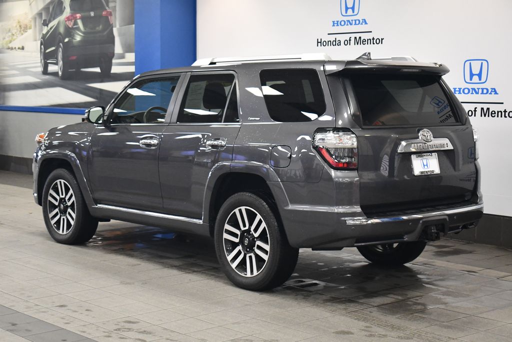Thumbnail: 2019 Toyota 4Runner - 3