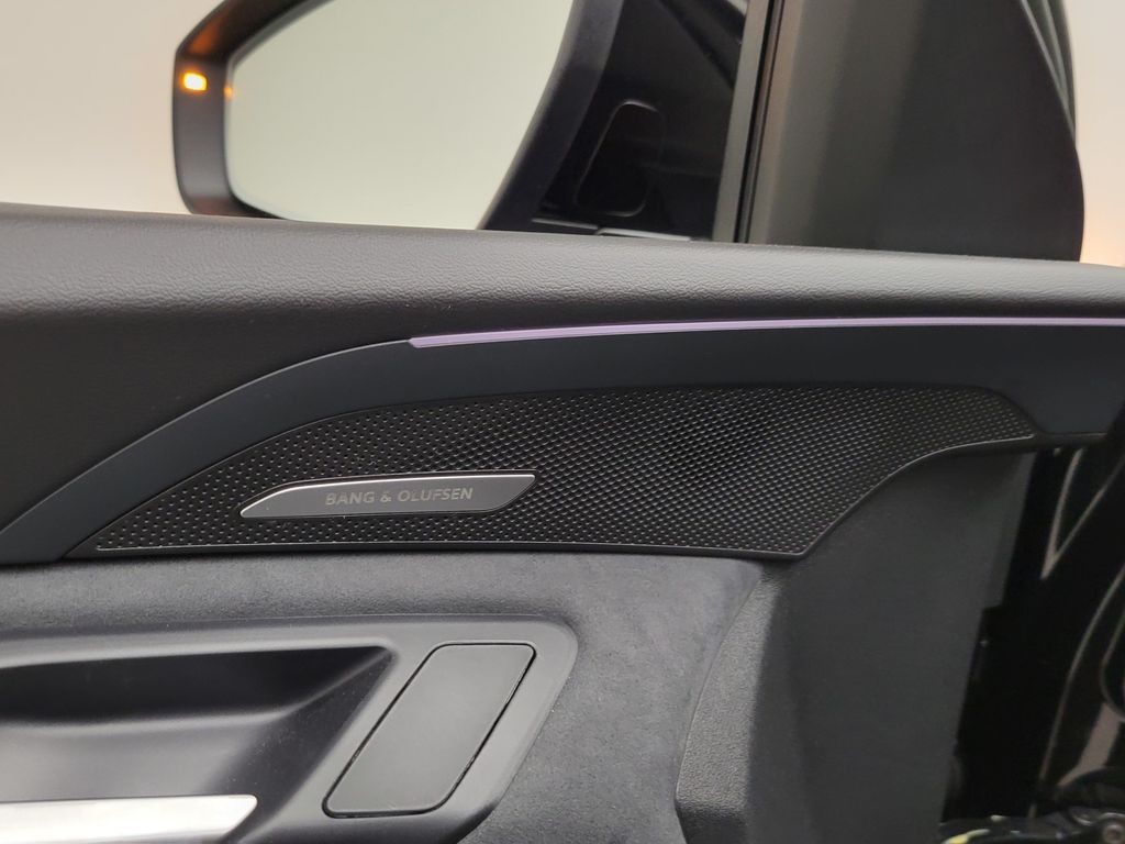 Thumbnail: 2026 Audi SQ5 - 28