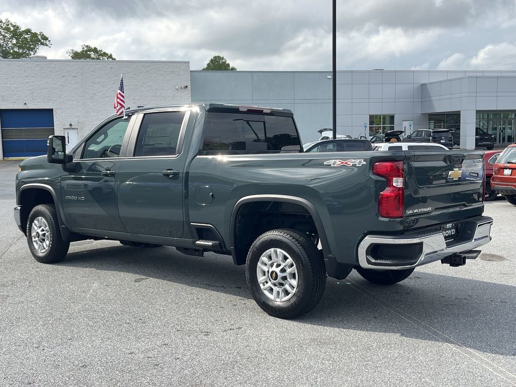 2025 Chevrolet Silverado 2500HD LT photo