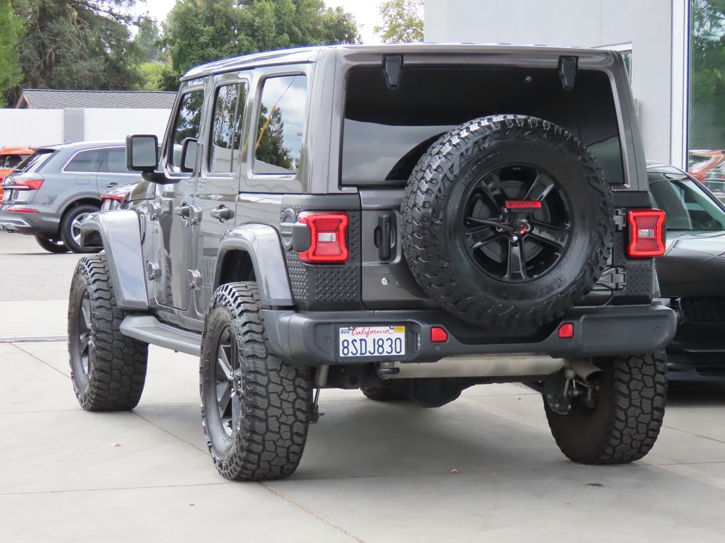 2020 Jeep Wrangler Unlimited Sahara 3