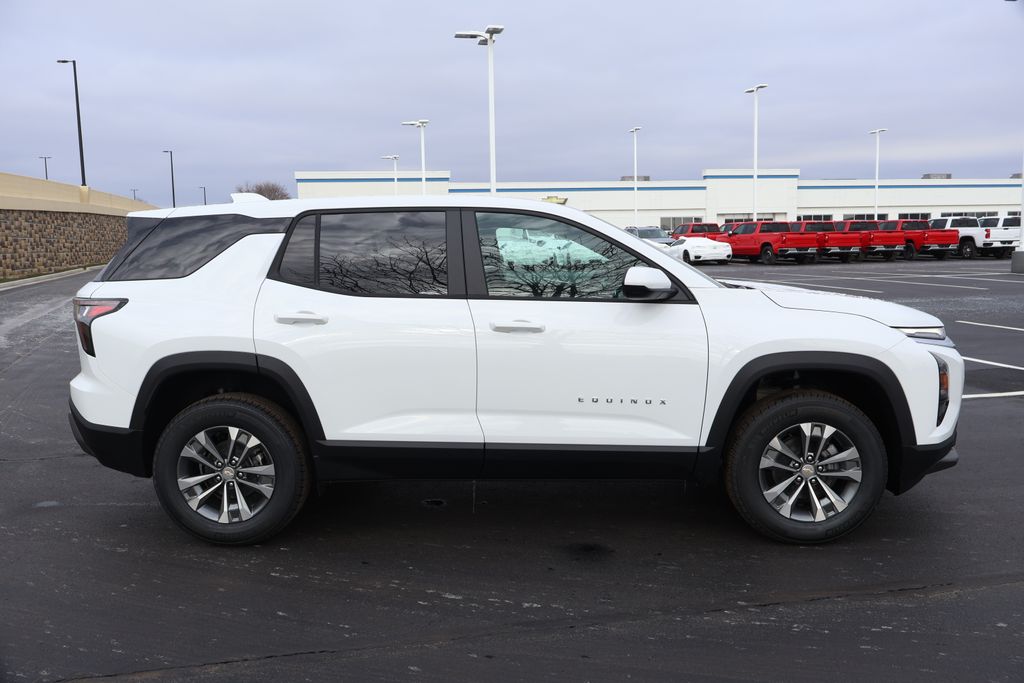 Thumbnail: 2026 Chevrolet Equinox - 9