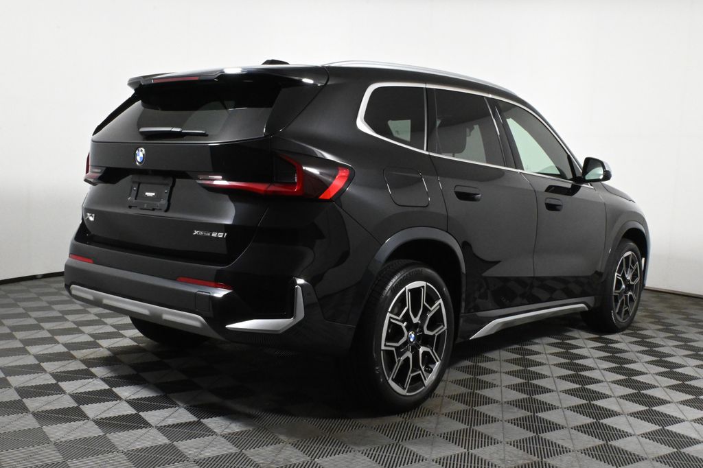 2023 BMW X1 xDrive28i 7