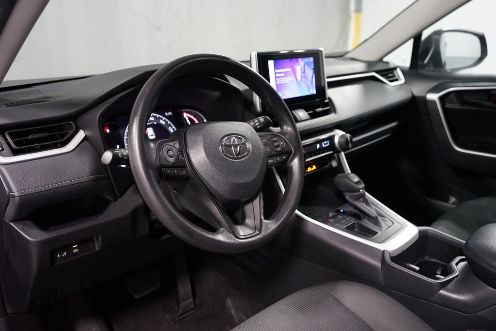 Thumbnail: 2024 Toyota RAV4 - 7