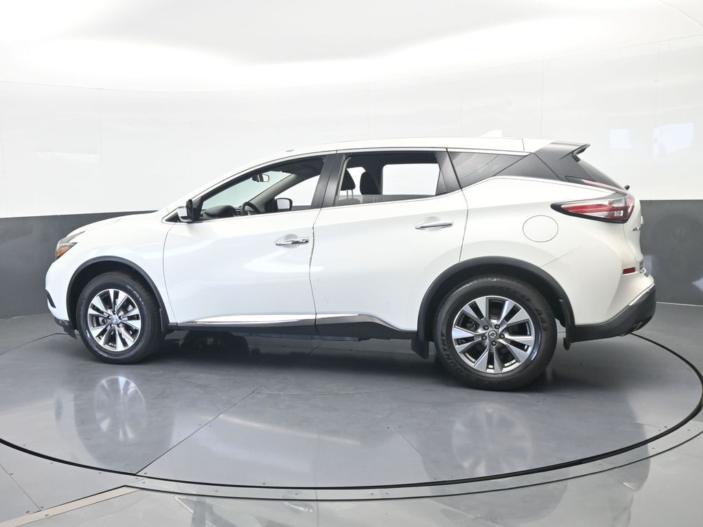 Used 2018 Pearl White Nissan S image 3
