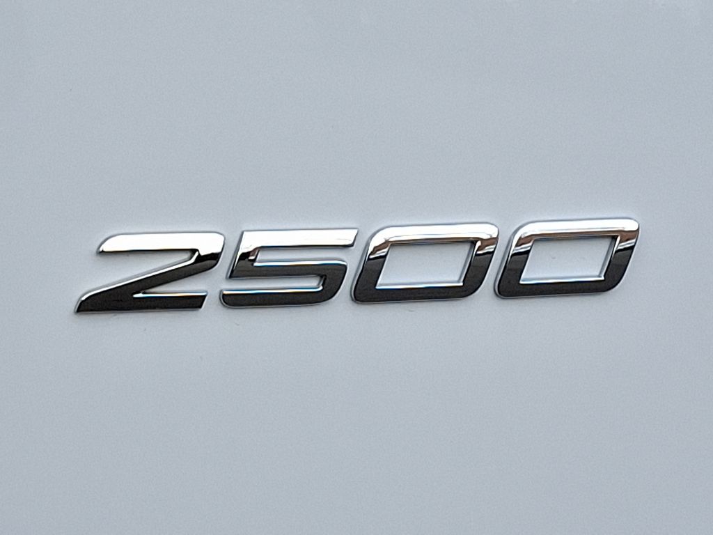 2025 Mercedes-Benz Sprinter 2500 23