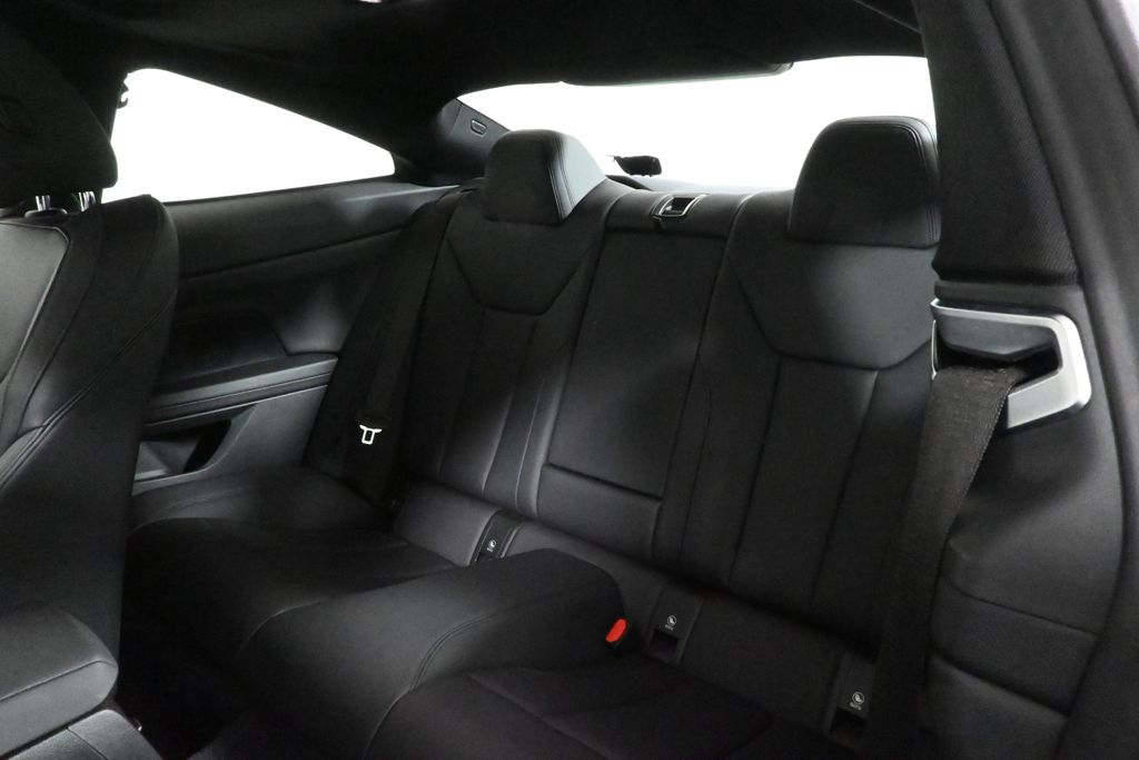 Thumbnail: 2021 BMW 4 Series - 4