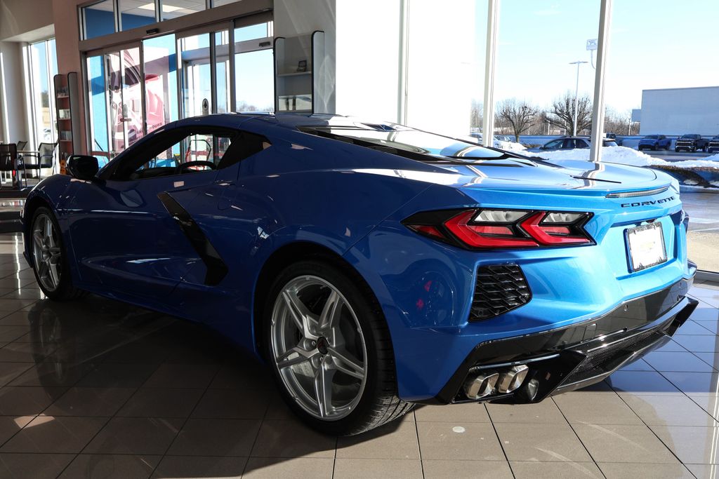 2025 Chevrolet Corvette Stingray 6