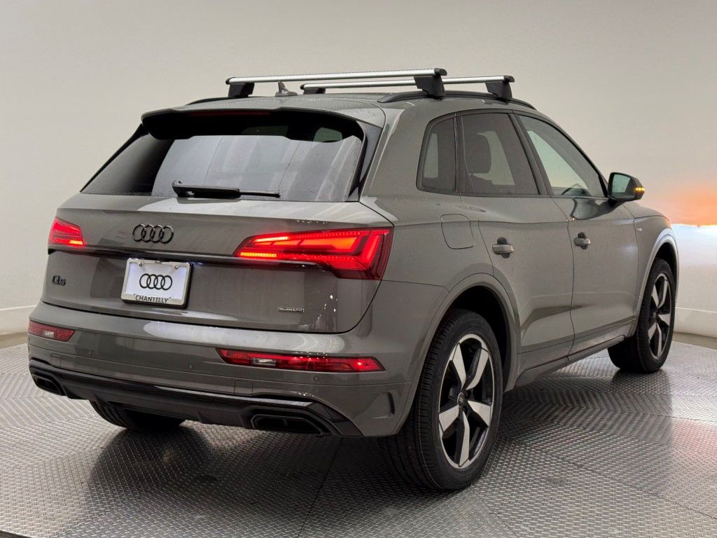 Thumbnail: 2023 Audi Q5 - 12