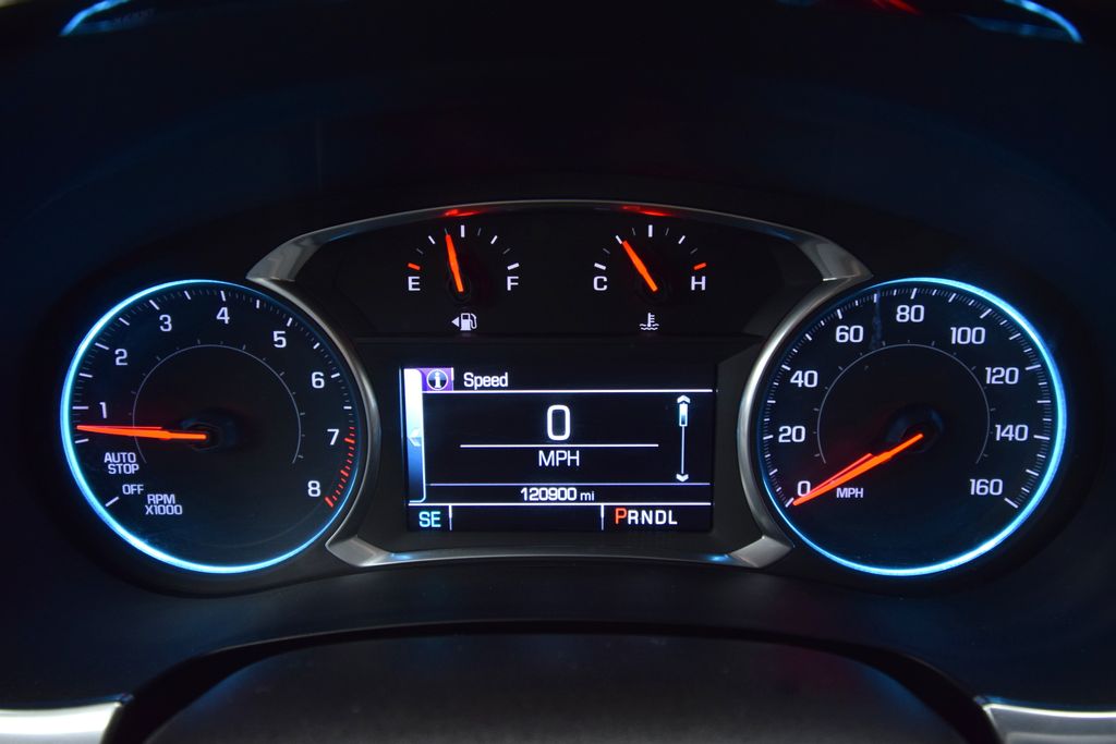 used 2019 Chevrolet Traverse car, priced at $13,895