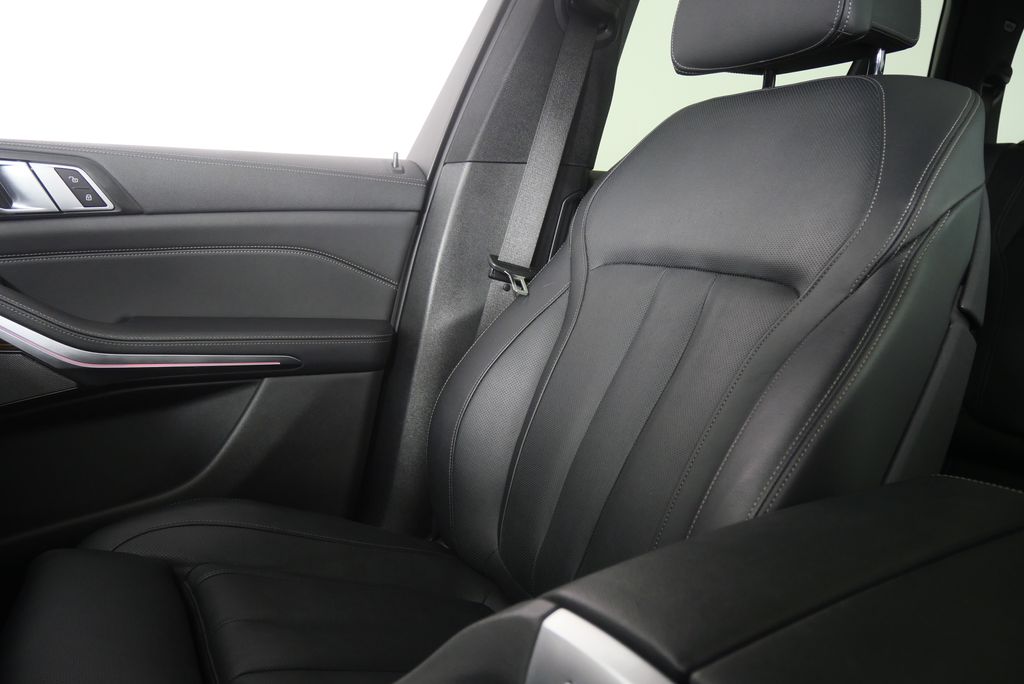 Thumbnail: 2019 BMW X5 - 25