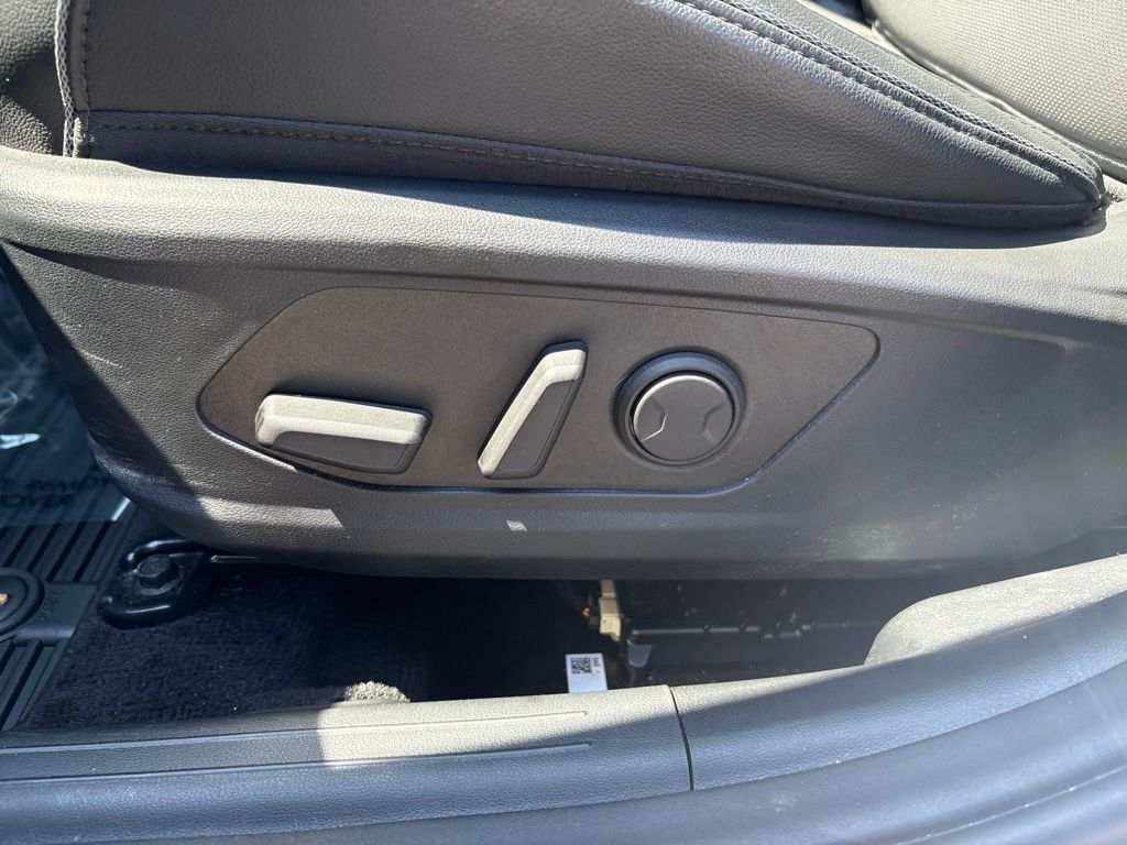 Certified Used 2022 Gray Hyundai Limited image 16