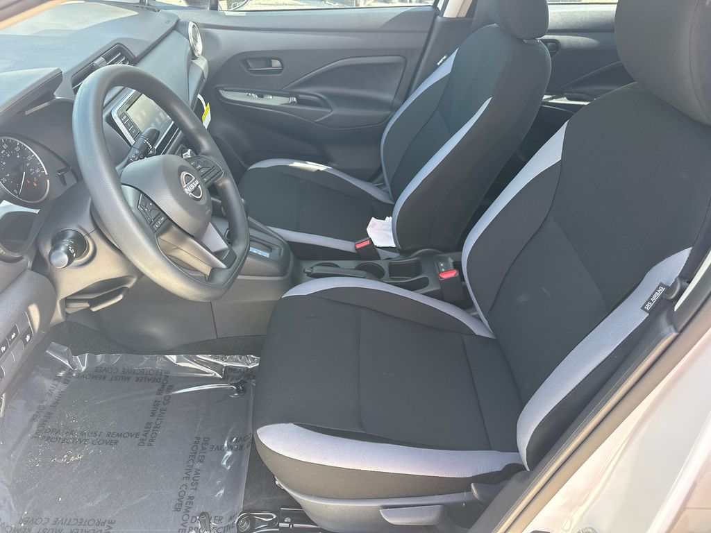 Used 2025 White Nissan 1.6 S image 9