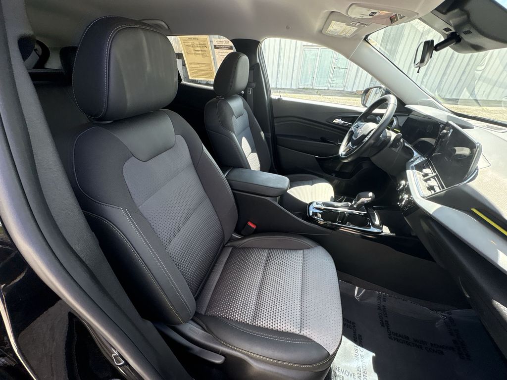 Certified Used 2025 Black Chevrolet LT image 23