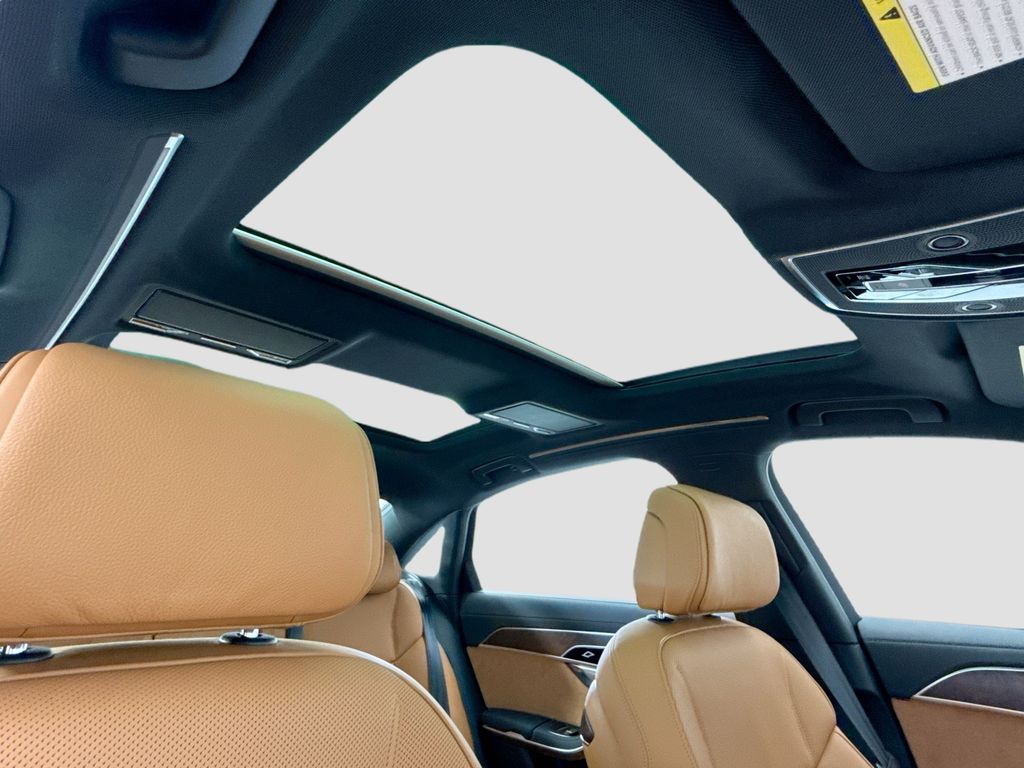 Thumbnail: 2026 Audi A8 - 18