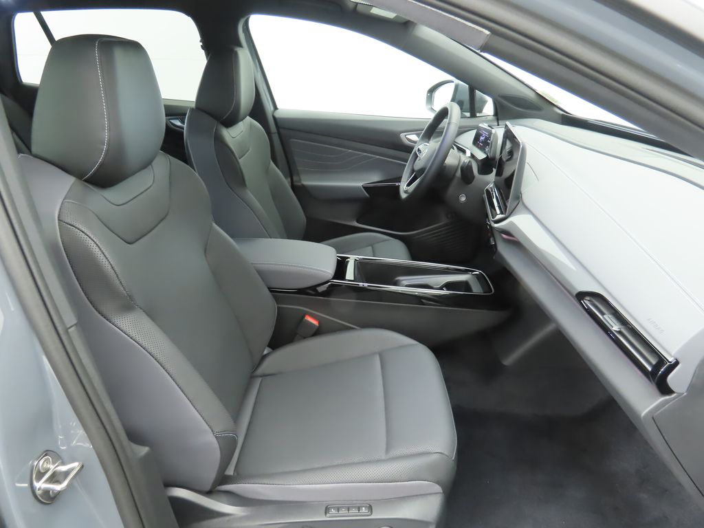 2025 Volkswagen ID.4 Pro S 21