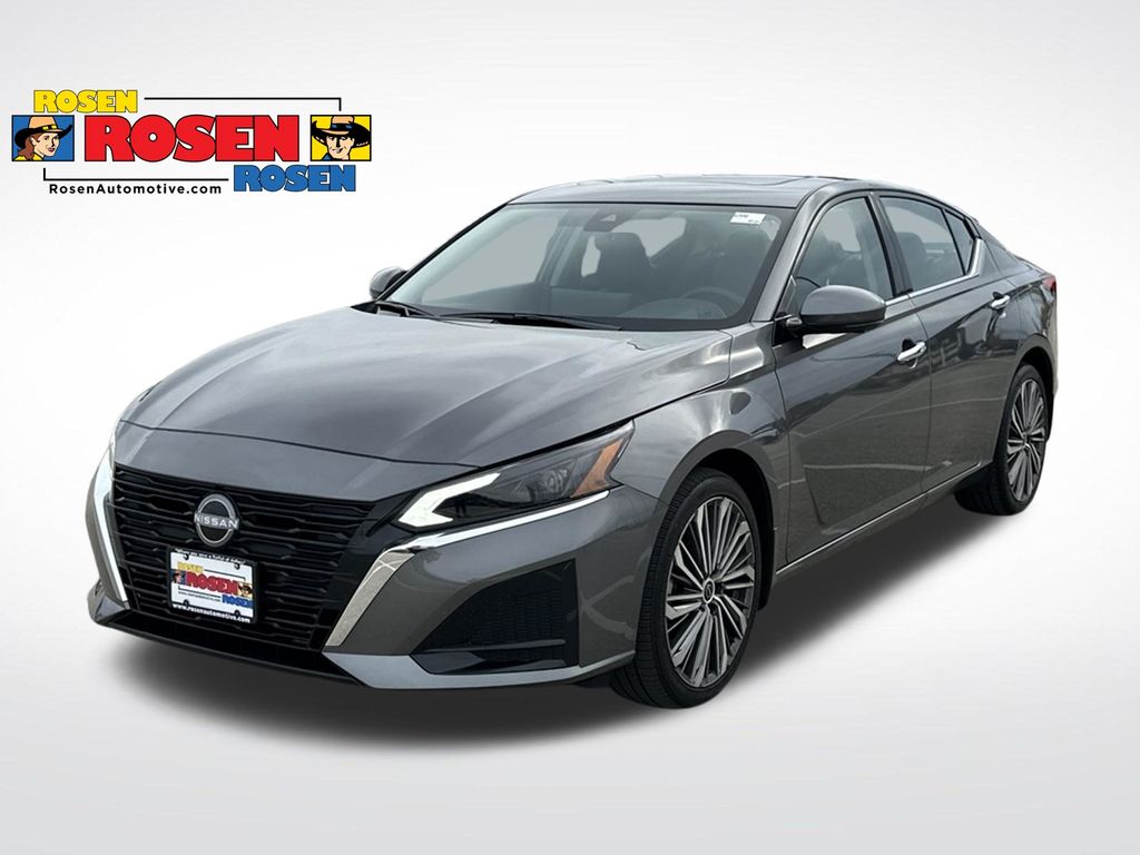 Gray (Gun Metallic) 2025 Nissan Altima Sedan All-Wheel Drive Continuously Variable Transmission